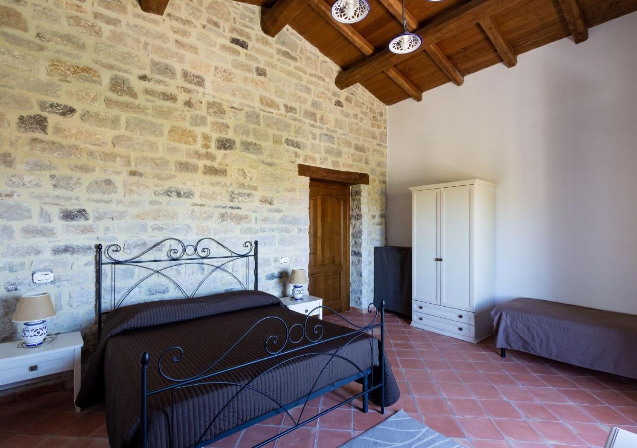 Agriturismo Torre Gialluise Gesualdo Kültér fotó