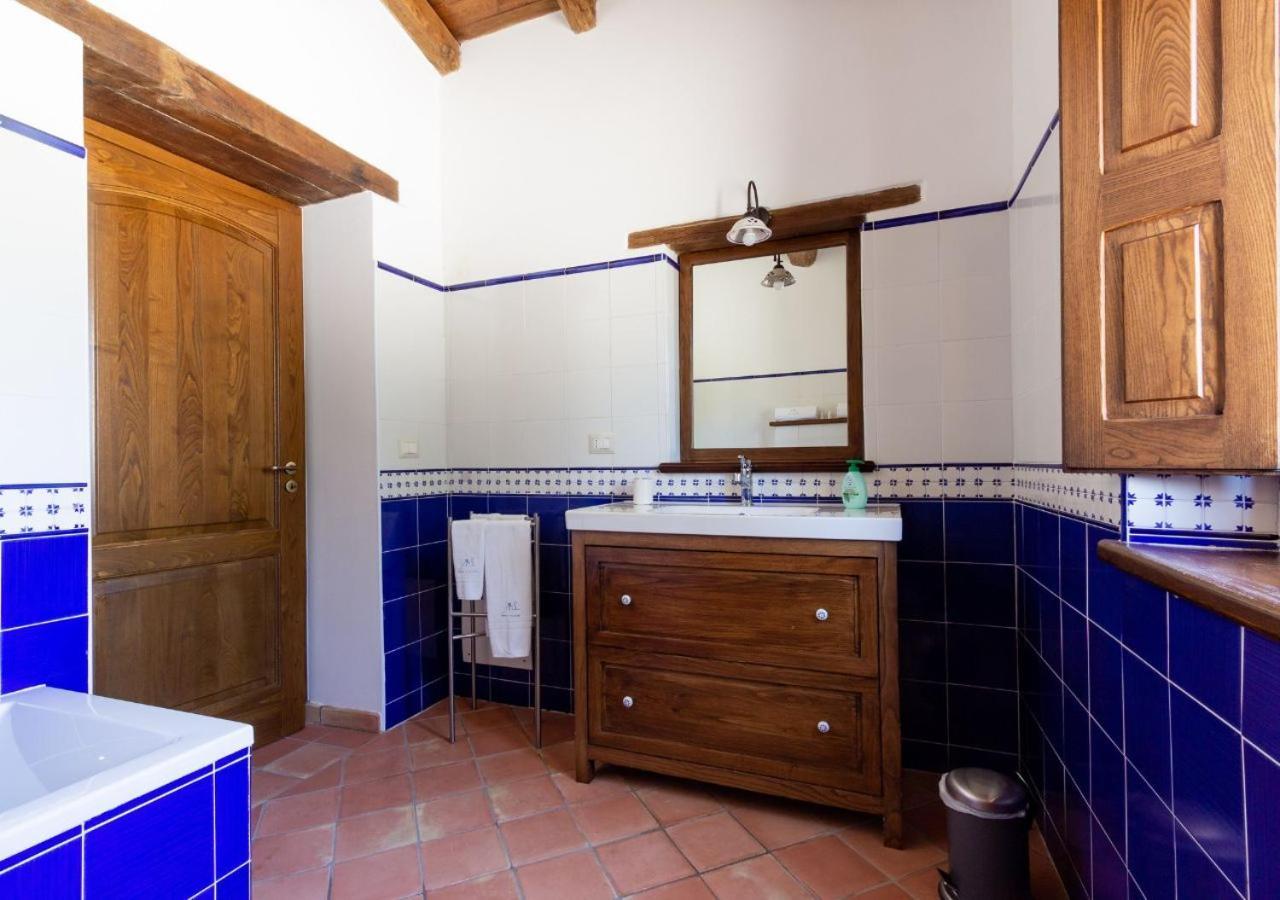 Agriturismo Torre Gialluise Gesualdo Kültér fotó