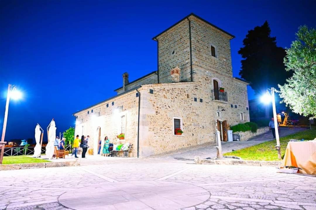 Agriturismo Torre Gialluise Gesualdo Kültér fotó