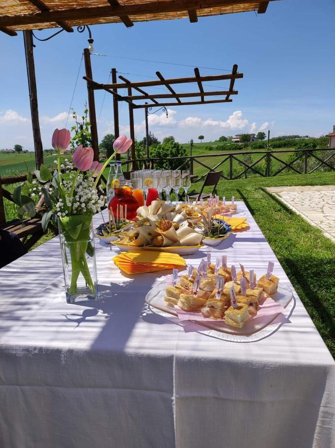 Agriturismo Torre Gialluise Gesualdo Kültér fotó