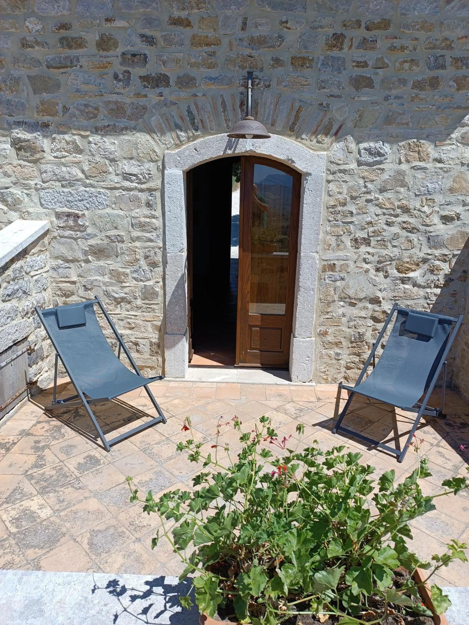 Agriturismo Torre Gialluise Gesualdo Kültér fotó