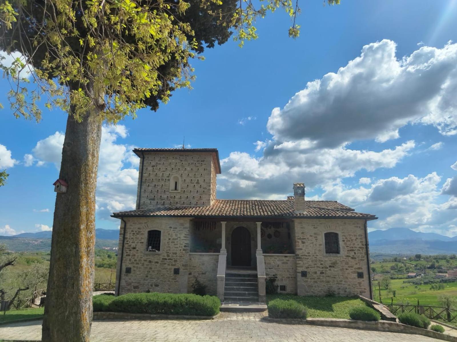 Agriturismo Torre Gialluise Gesualdo Kültér fotó